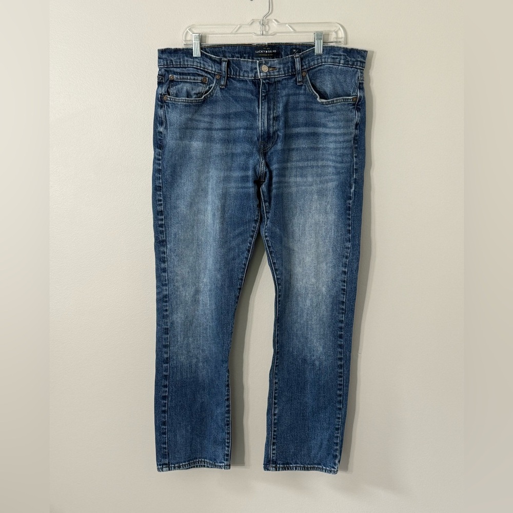 Lucky Brand Men's 410 Athletic Slim 36/30 Straight Leg Blue Jeans